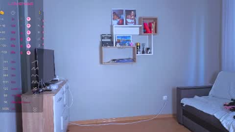 Snapshot of _maneki_neko_ chatting on June 27, 2026, 12:22 pm Emma online show from June 27, 2026, 12:22 pm