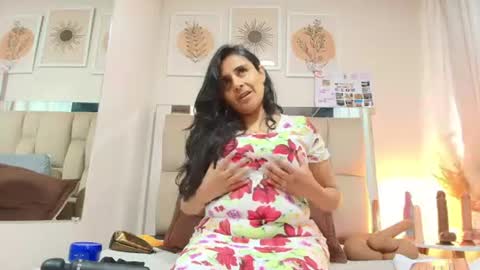 Snapshot of _marcela__ chatting on July 8, 2026, 11:48 am _marcela__ online show from July 8, 2026, 11:48 am