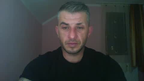 Snapshot of _marrrio chatting on December 7, 2024, 10:28 pm _marrrio online show from December 7, 2024, 10:28 pm