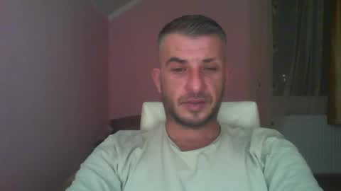 Snapshot of _marrrio chatting on December 12, 2024, 9:37 pm _marrrio online show from December 12, 2024, 9:37 pm