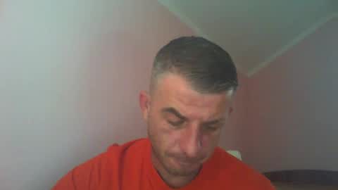 Snapshot of _marrrio chatting on December 24, 2024, 10:01 am _marrrio online show from December 24, 2024, 10:01 am