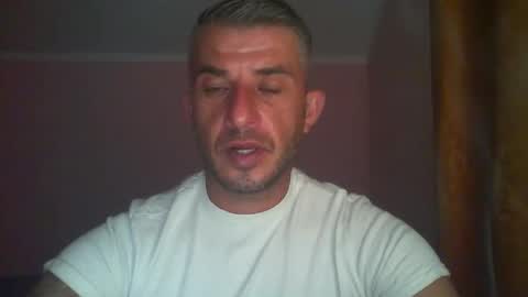 Snapshot of _marrrio chatting on October 4, 2025, 10:30 pm _marrrio online show from October 4, 2025, 10:30 pm