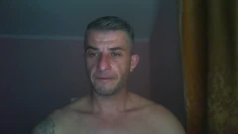 Snapshot of _marrrio chatting on December 4, 2025, 7:33 pm _marrrio online show from December 4, 2025, 7:33 pm