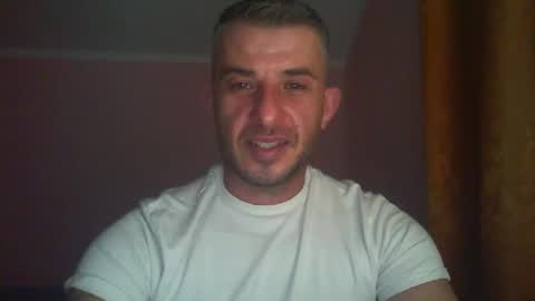 Snapshot of _marrrio chatting on December 21, 2025, 10:17 pm _marrrio online show from December 21, 2025, 10:17 pm