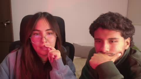 max and abby online show from July 21, 2026, 11:51 pm