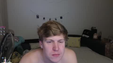 Snapshot of _medaed20_ chatting on October 20, 2025, 4:51 pm Medaed20 online show from October 20, 2025, 4:51 pm