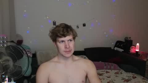 Snapshot of _medaed20_ chatting on October 26, 2025, 4:24 pm Medaed20 online show from October 26, 2025, 4:24 pm