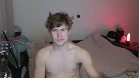 Snapshot of _medaed20_ chatting on October 27, 2025, 6:45 pm Medaed20 online show from October 27, 2025, 6:45 pm