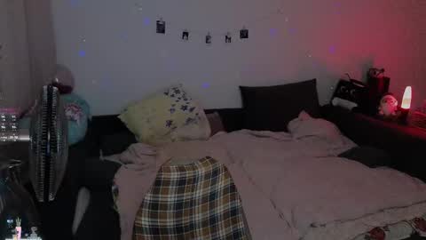 Snapshot of _medaed20_ chatting on November 3, 2025, 8:21 pm Medaed20 online show from November 3, 2025, 8:21 pm