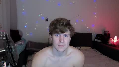 Snapshot of _medaed20_ chatting on November 4, 2025, 4:28 pm Medaed20 online show from November 4, 2025, 4:28 pm