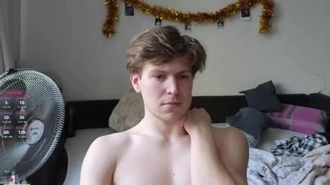 Snapshot of _medaed20_ chatting on January 17, 2026, 12:10 pm Medaed20 online show from January 17, 2026, 12:10 pm