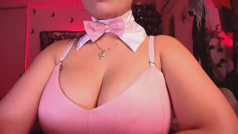 Marce  online show from November 1, 2025, 5:48 pm