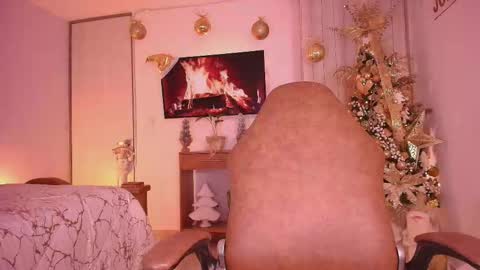 Marce  online show from December 4, 2025, 2:59 pm