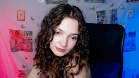Susie online show from June 25, 2026, 6:34 pm