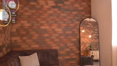     online show from March 12, 2025, 4:46 pm