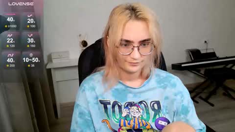 _meow_neko_ online show from January 10, 2026, 3:41 am