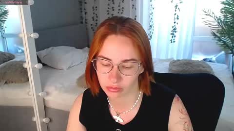 Snapshot of _mi_amore chatting on May 19, 2026, 5:47 am _mi_amore online show from May 19, 2026, 5:47 am