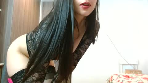 Snapshot of _mia_angel17 chatting on June 17, 2026, 7:37 pm MIA online show from June 17, 2026, 7:37 pm