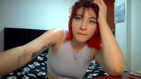 Mia-foster online show from June 7, 2026, 2:05 am
