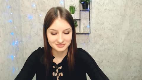 Mia online show from February 20, 2025, 2:57 pm