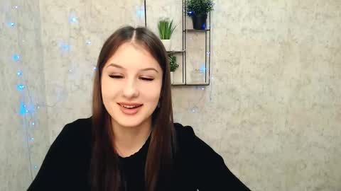 Mia online show from February 23, 2025, 1:42 pm