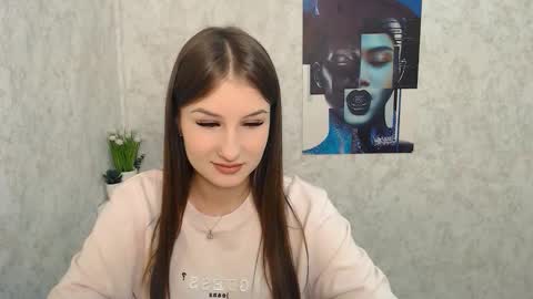 Mia online show from September 27, 2025, 12:32 pm