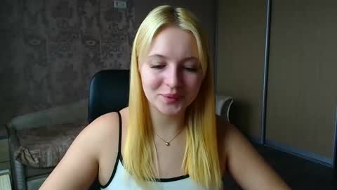 Melanie online show from March 28, 2026, 12:49 pm