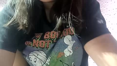 _milkytitsmomxx_ online show from December 28, 2024, 4:52 pm