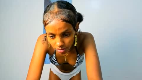 Mimi online show from March 8, 2026, 2:04 am