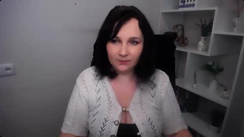 Snapshot of _miranda_sun chatting on February 13, 2026, 11:39 am Miranda online show from February 13, 2026, 11:39 am