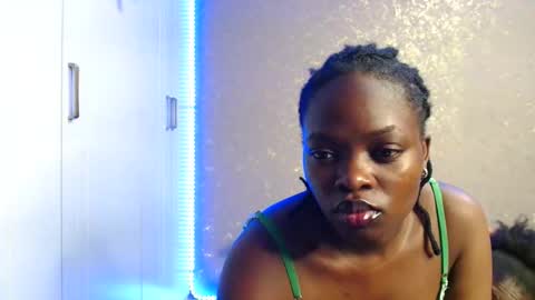 Mirandah online show from November 23, 2025, 4:12 am