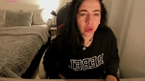 _miss_coco_ online show from April 11, 2026, 2:16 am