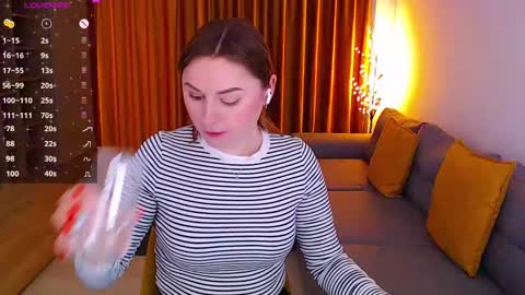 Mia online show from February 16, 2025, 12:21 pm