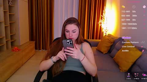 Mia online show from March 1, 2026, 7:43 am