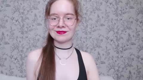  mizuka  online show from November 11, 2025, 5:24 pm