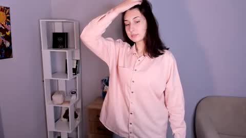 Snapshot of _monnytoon_ chatting on December 19, 2025, 5:09 pm Eva online show from December 19, 2025, 5:09 pm