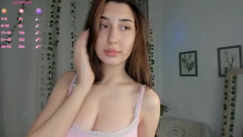Eva online show from May 11, 2026, 4:48 pm