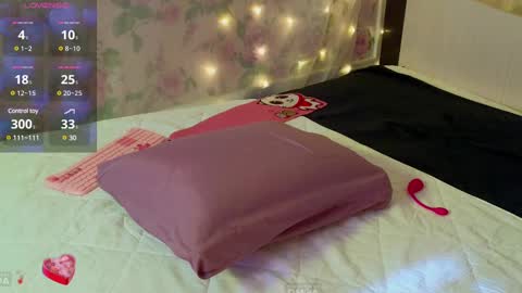 -Victoriana- online show from March 5, 2025, 6:44 am