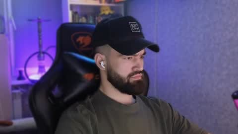 Ask me online show from December 2, 2024, 9:28 pm