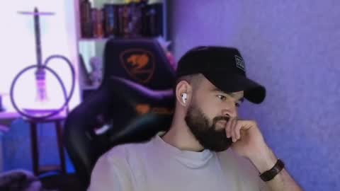 Ask me online show from January 9, 2025, 8:55 am