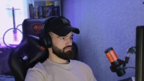 Ask me online show from January 10, 2025, 8:07 am