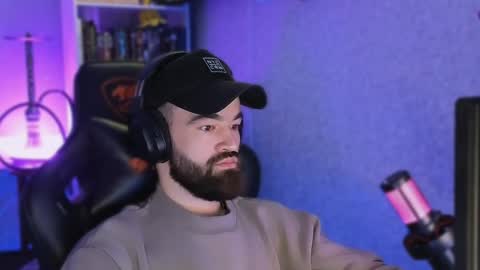 Ask me online show from January 12, 2025, 3:49 am