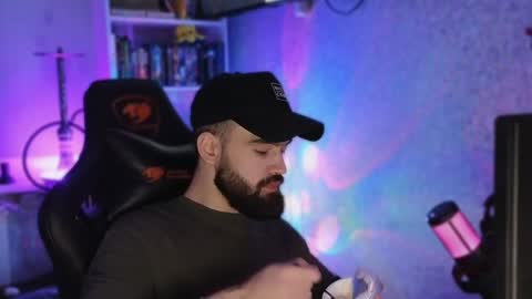 Ask me online show from January 14, 2025, 6:13 am