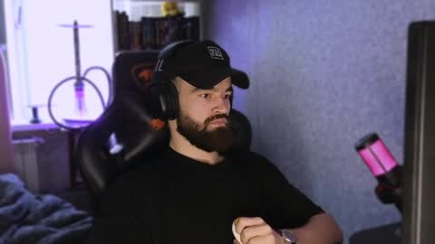 Ask me online show from January 16, 2025, 10:42 am