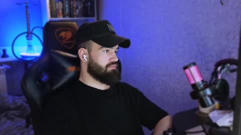 Ask me online show from January 22, 2025, 9:43 pm