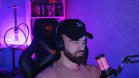 Ask me online show from January 28, 2025, 6:28 pm