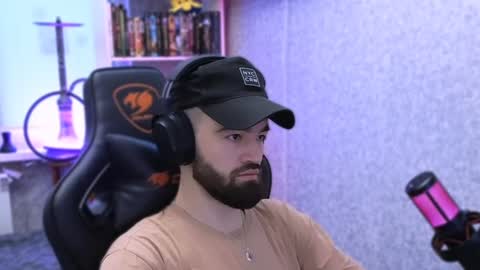 Ask me online show from January 29, 2025, 8:40 am