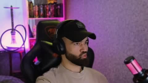 Ask me online show from January 30, 2025, 7:07 am