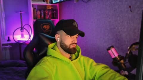 Ask me online show from January 31, 2025, 7:08 pm