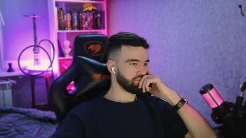 Ask me online show from February 2, 2025, 3:32 am